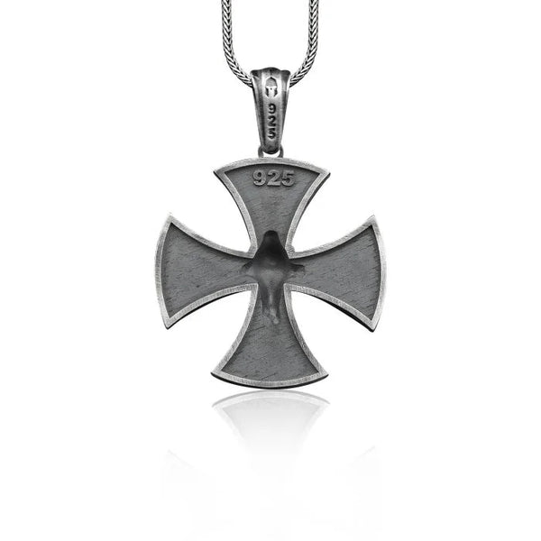 Skull in the Middle of Knight Templar Symbol Necklace